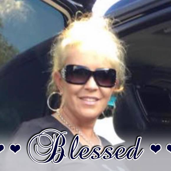 Meet your Posher, Tiffany - Picture 1 of 1